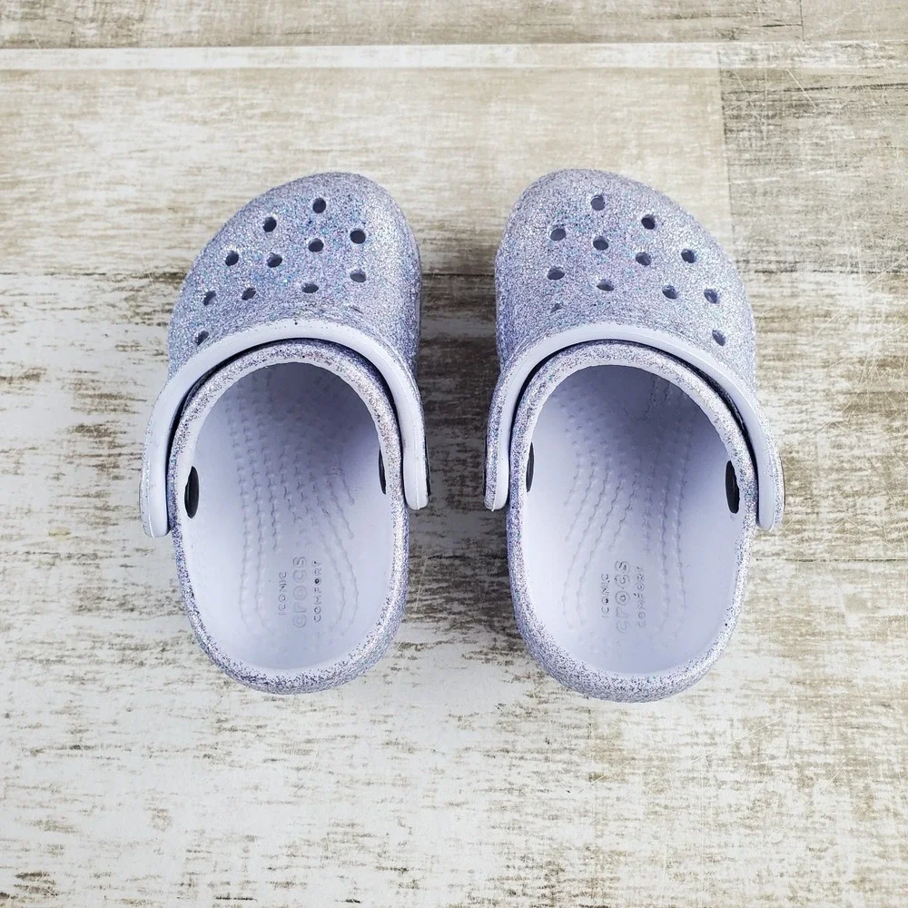 Crocs Classic Girl Clog Sandal Sz C5 5 Blue Glitter Slip On Round Toe Waterproof
